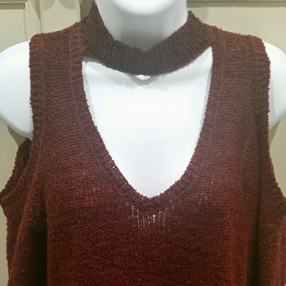 Women's Sky and Barrow sweater